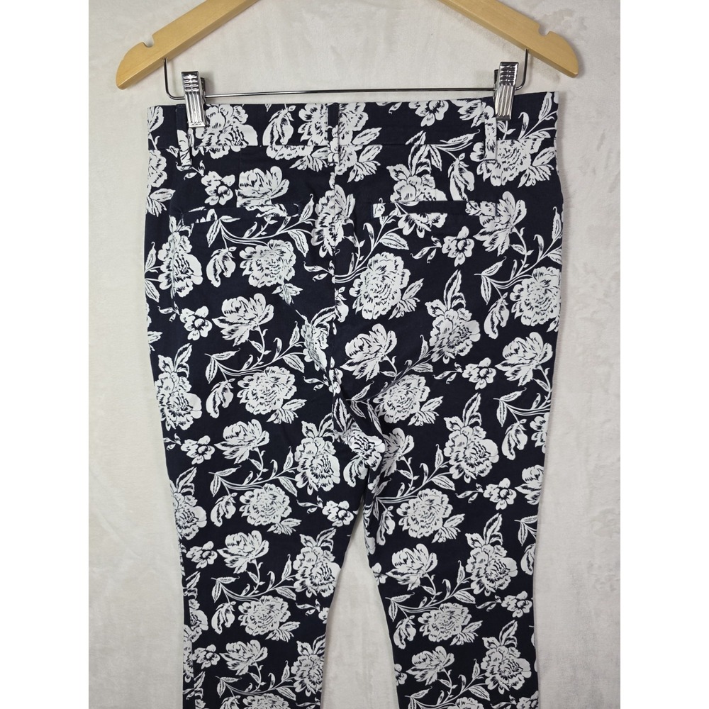 GAP Signature Skinny Ankle Khaki Floral Pants Women's Size 6 Navy White Stretch - Picture 9 of 12